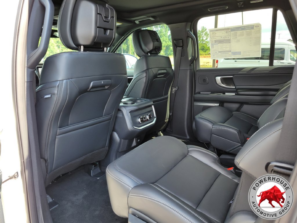 New 2027 Ford Expedition Max Platinum w/ Stealth Appearance Package AWD/4WD image 17