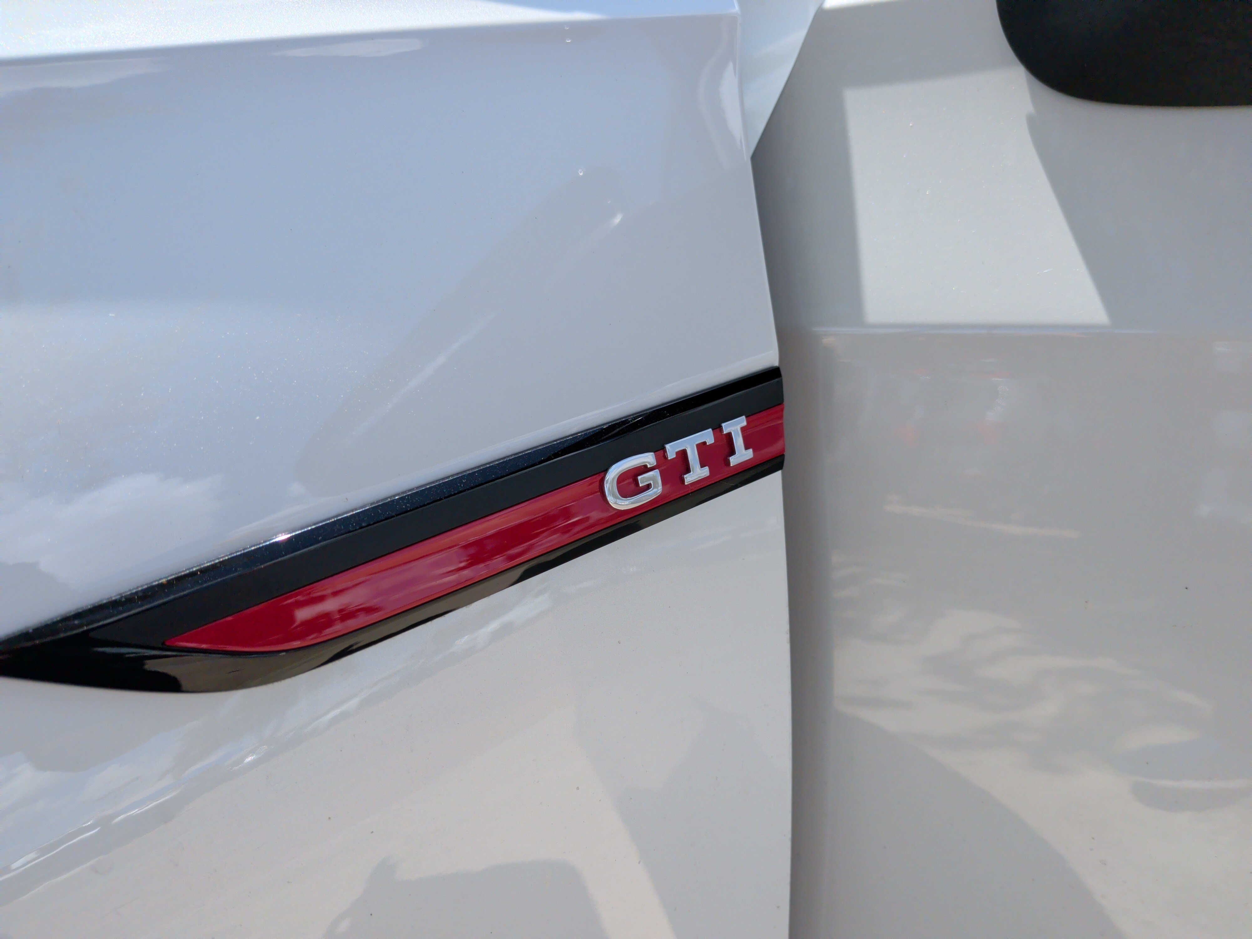 Used 2023 Volkswagen GTI 40th Anniversary Edition FWD image 35