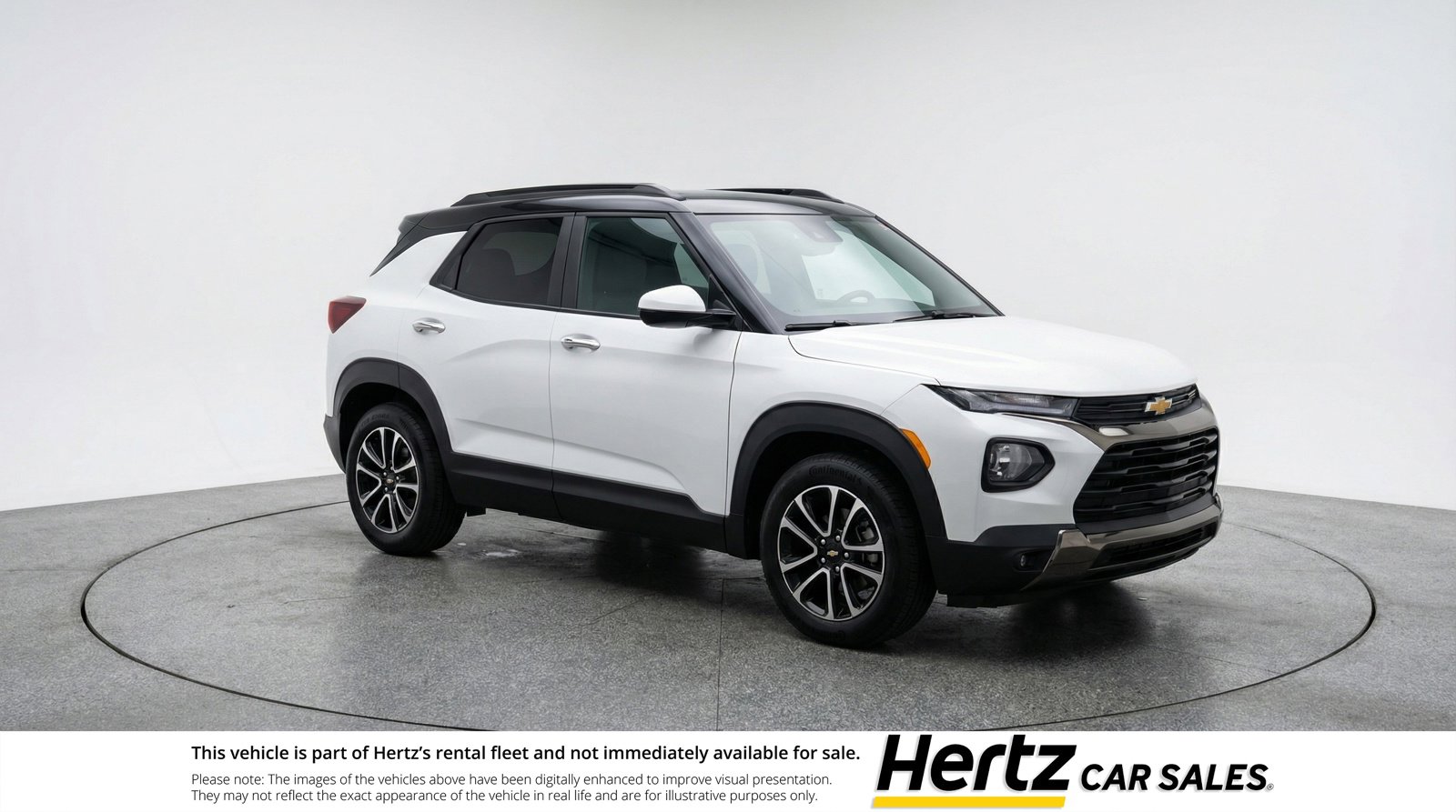 Used 2025 Chevrolet TrailBlazer LT image 1