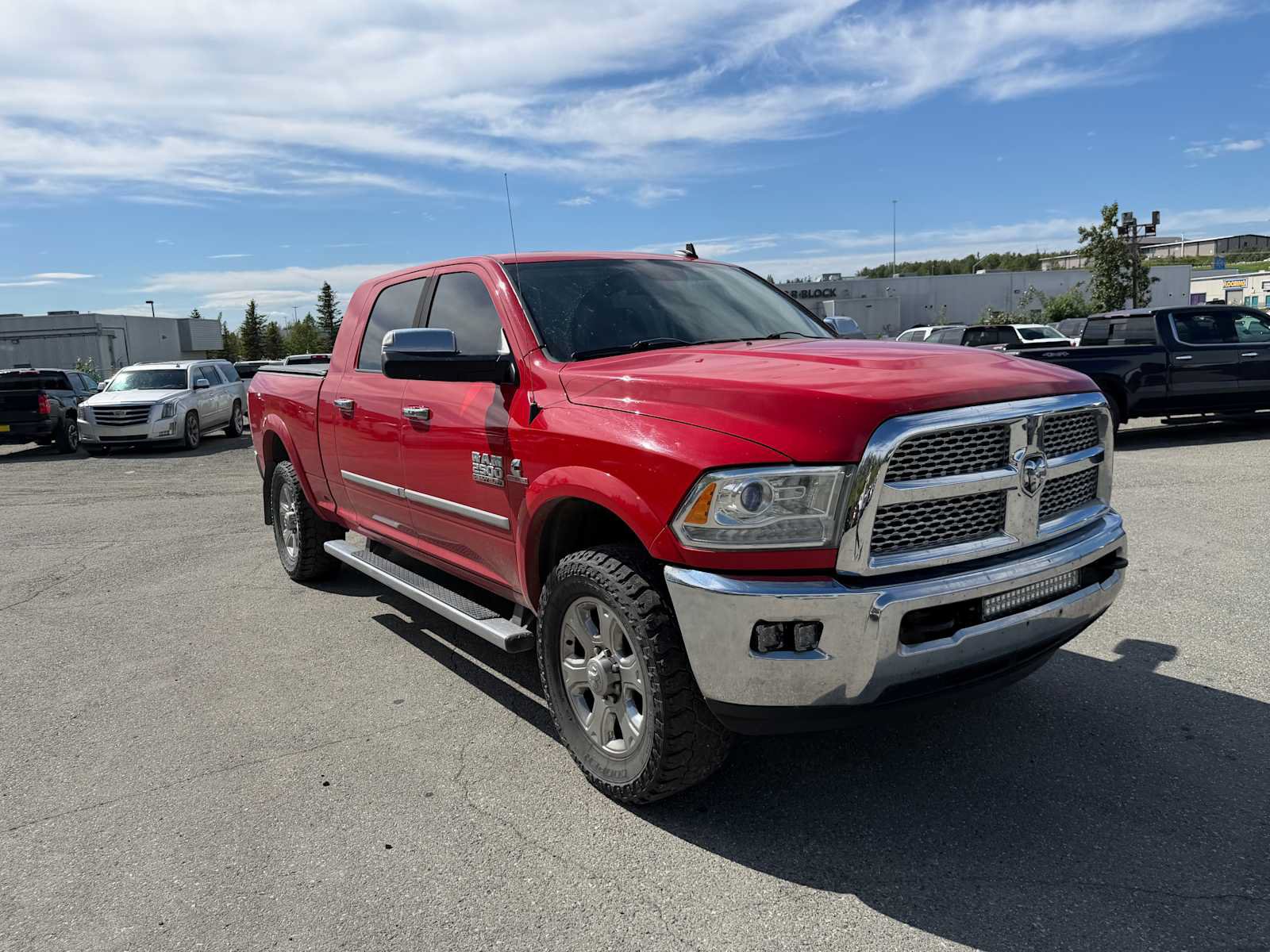 Used 2015 RAM 2500 Laramie w/ Convenience Group AWD/4WD image 4