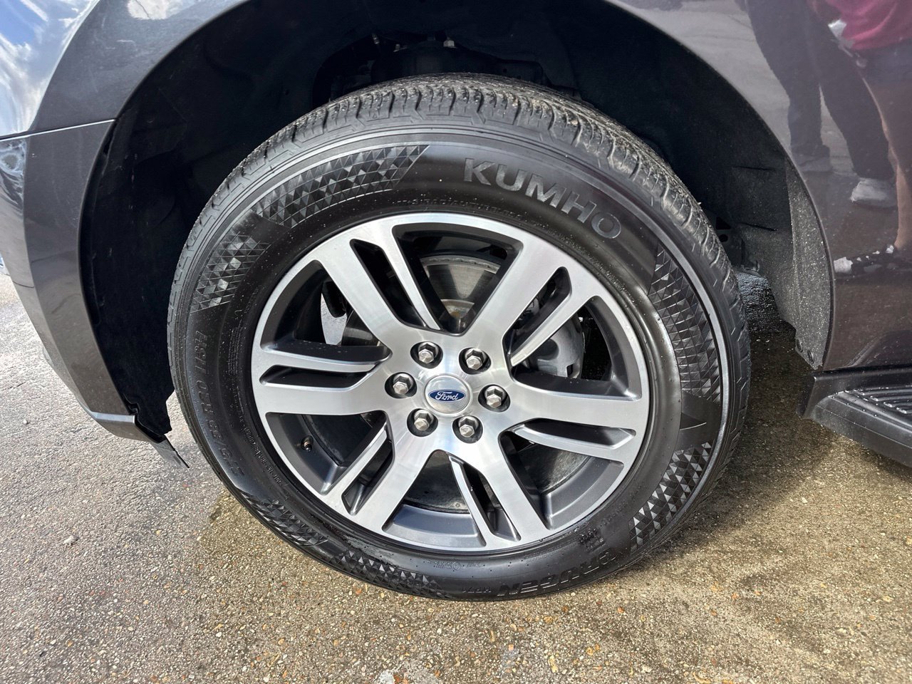 Used 2024 Ford Expedition Max Limited RWD image 7