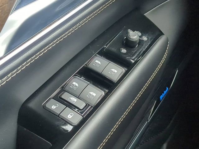 Used 2022 Jeep Grand Wagoneer Series I AWD/4WD image 31