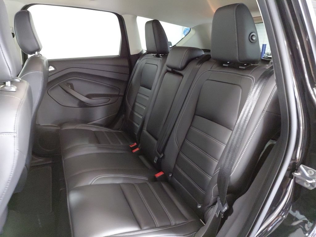 Used 2019 Ford Escape SEL AWD/4WD image 18