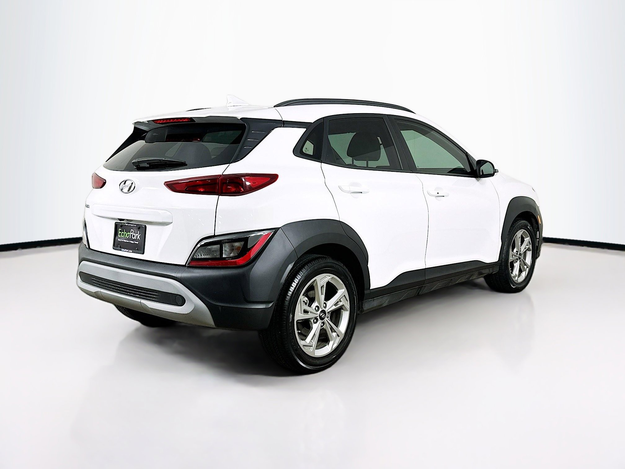 Used 2023 Hyundai Kona SEL w/ Cargo Package image 9