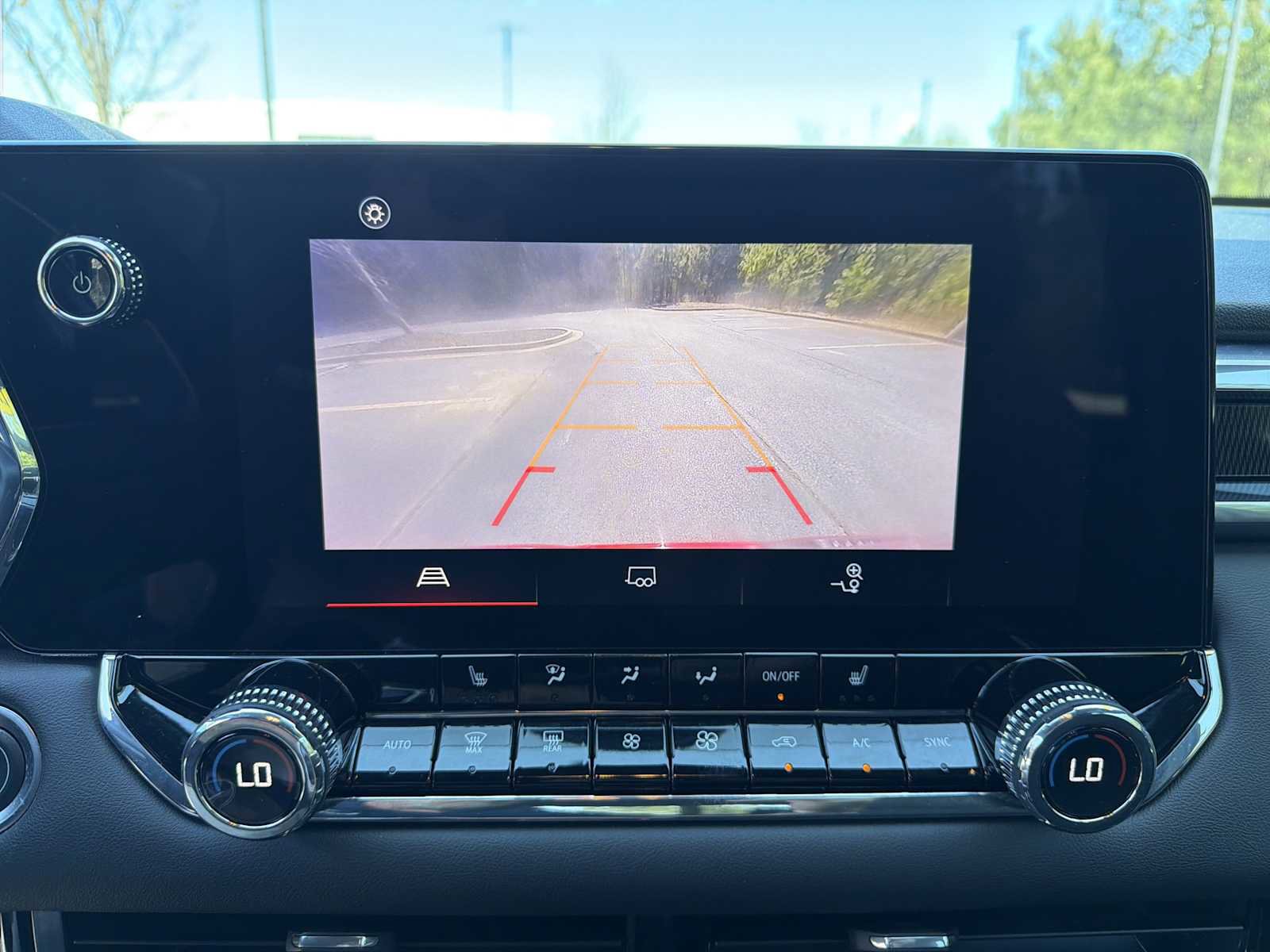 Used 2023 GMC Canyon Elevation w/ Convenience Package image 4