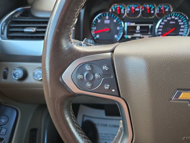 Used 2019 Chevrolet Suburban LT w/ Luxury Package AWD/4WD image 18