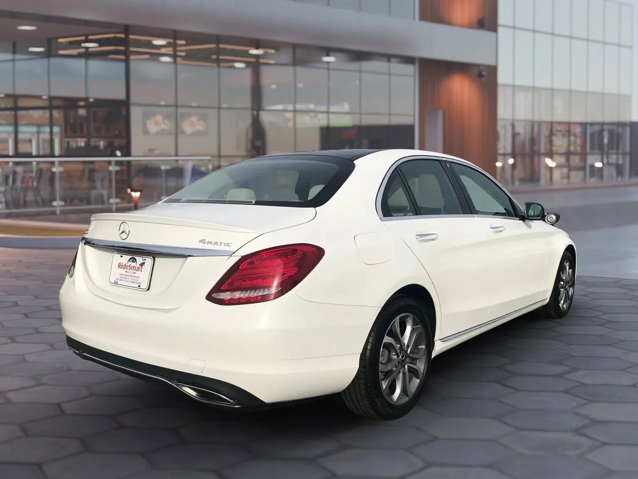 Used 2017 Mercedes-Benz C 300 4MATIC Sedan image 10