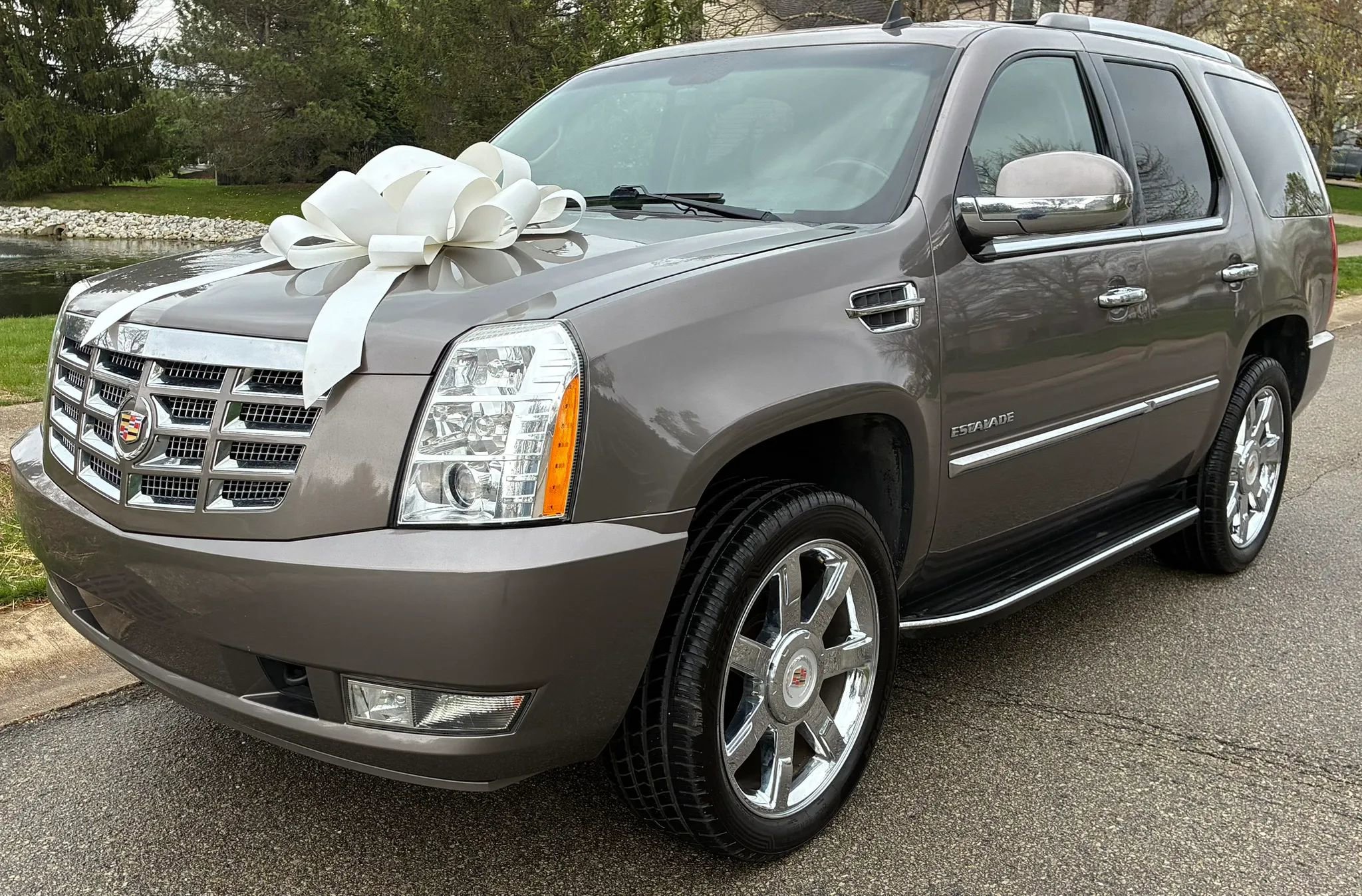 Used 2014 Cadillac Escalade Luxury