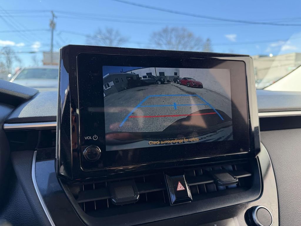 Used 2023 Toyota Corolla LE image 25