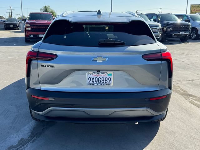 Used 2026 Chevrolet Blazer EV LT w/ LPO, Blackout Package FWD image 3