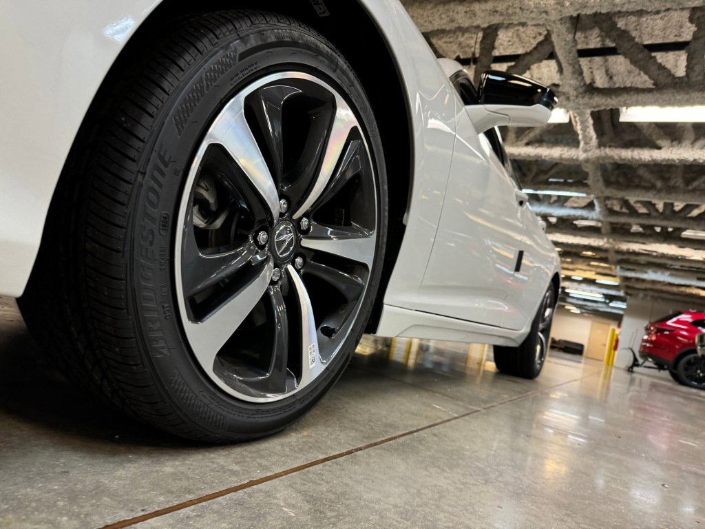 Certified 2025 Acura TLX w/ Technology Package image 22