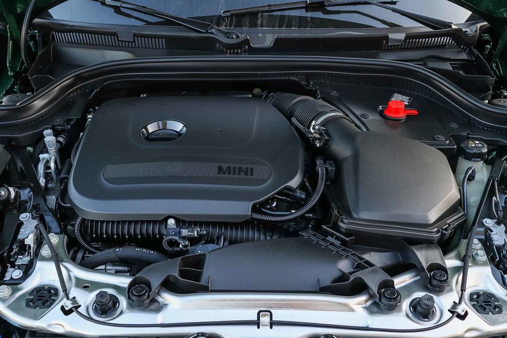 New 2026 MINI Cooper 4-Door Hardtop image 30