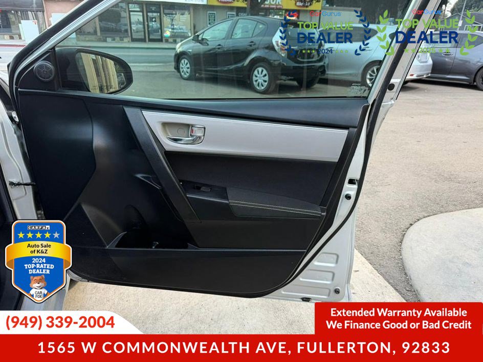 Used 2018 Toyota Corolla LE FWD image 27