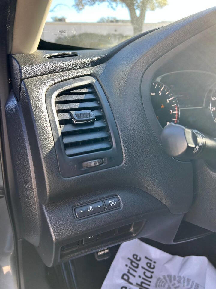 Used 2018 Nissan Altima 2.5 S w/ S Convenience Package image 21