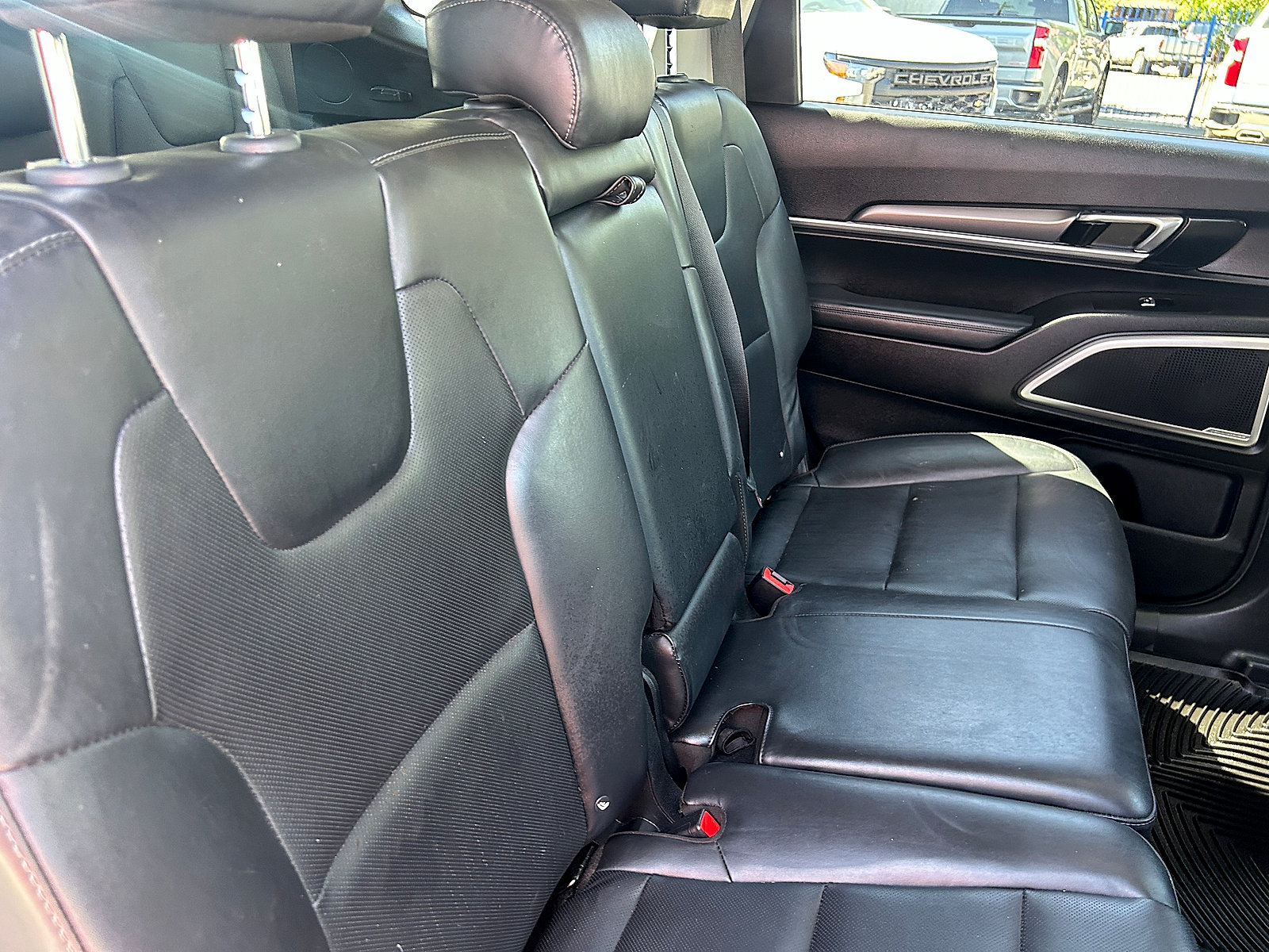 Used 2020 Kia Telluride S w/ S 8 Passenger Seating Package FWD image 32