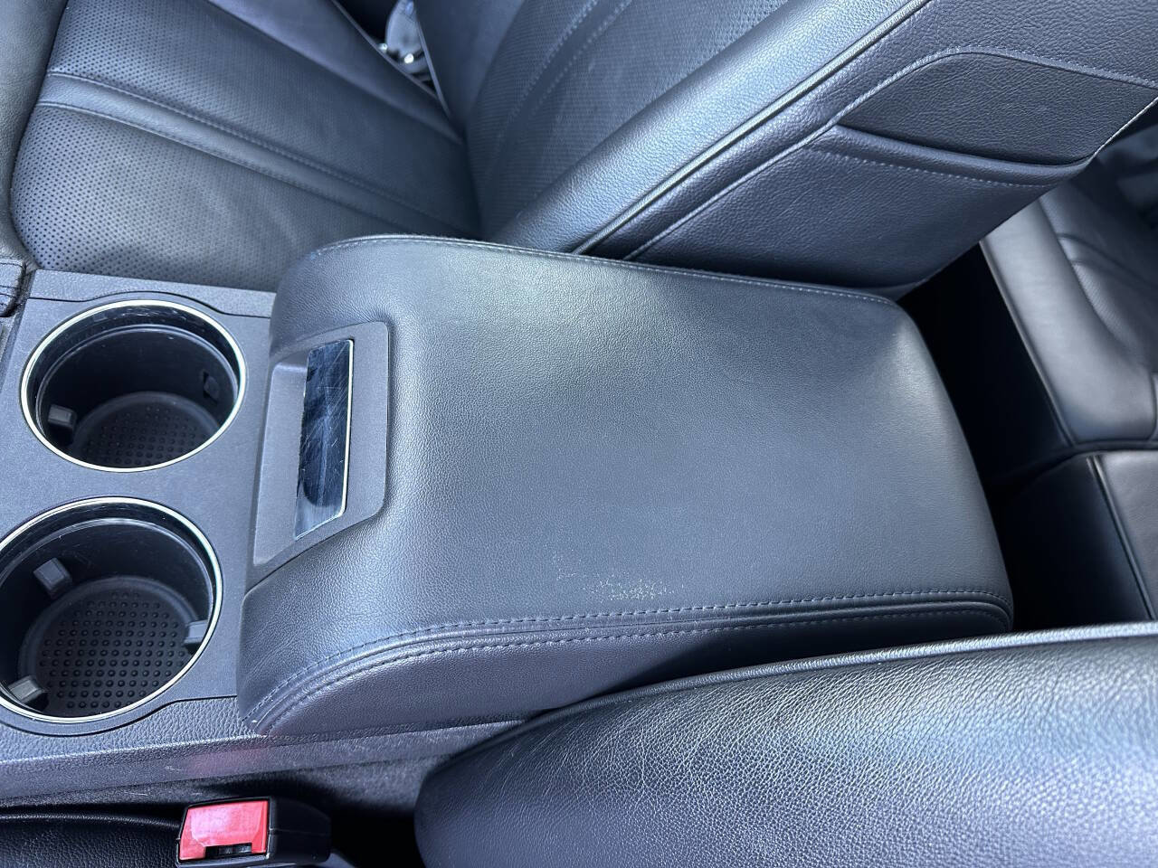 Used 2015 Lincoln MKX FWD w/ Equipment Group 102A image 28