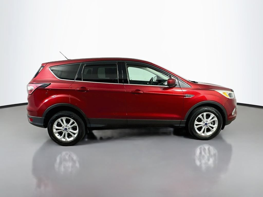 Used 2017 Ford Escape SE AWD/4WD image 7