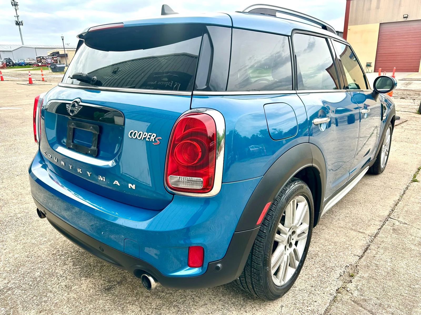 Used 2018 MINI Cooper Countryman S FWD image 7