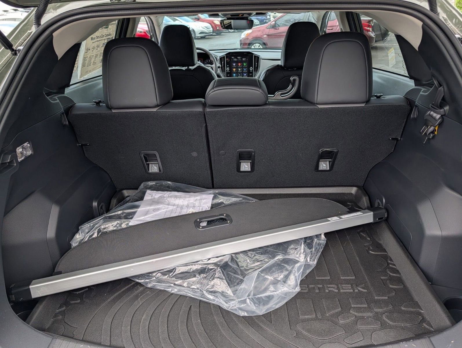 Used 2025 Subaru Crosstrek 2.5i Limited w/ Crosstrek Mirror Package image 18