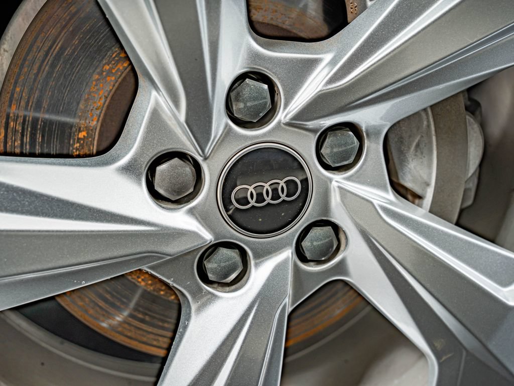 Used 2024 Audi Q5 2.0T Premium Plus AWD/4WD image 11