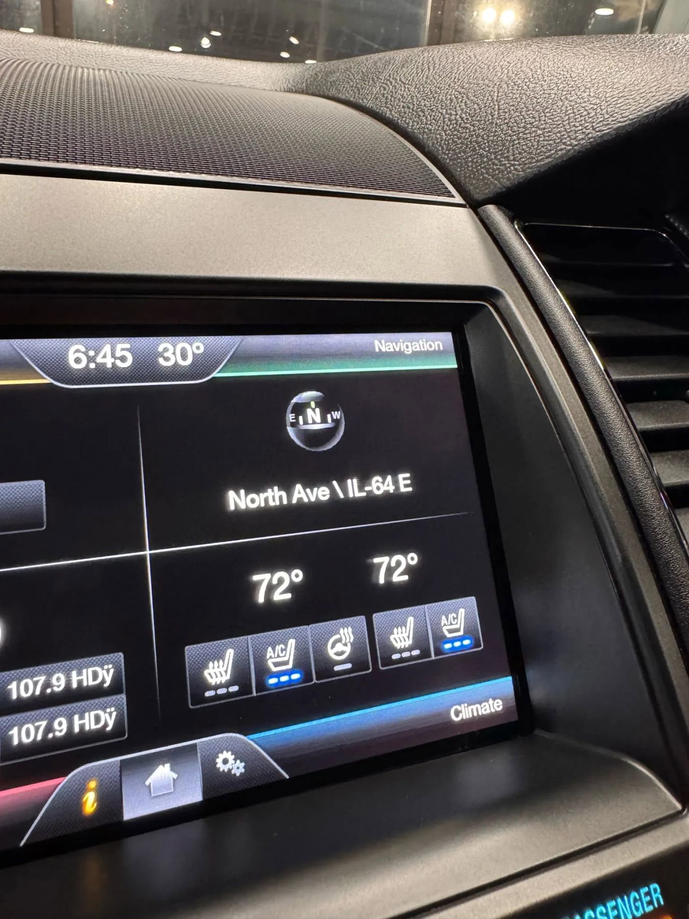 Used 2013 Ford Taurus SHO image 30