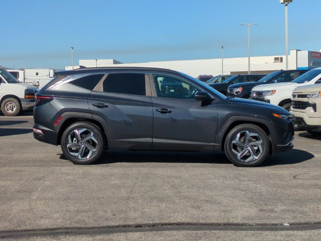 Used 2024 Hyundai Tucson SEL w/ Convenience Package FWD image 9