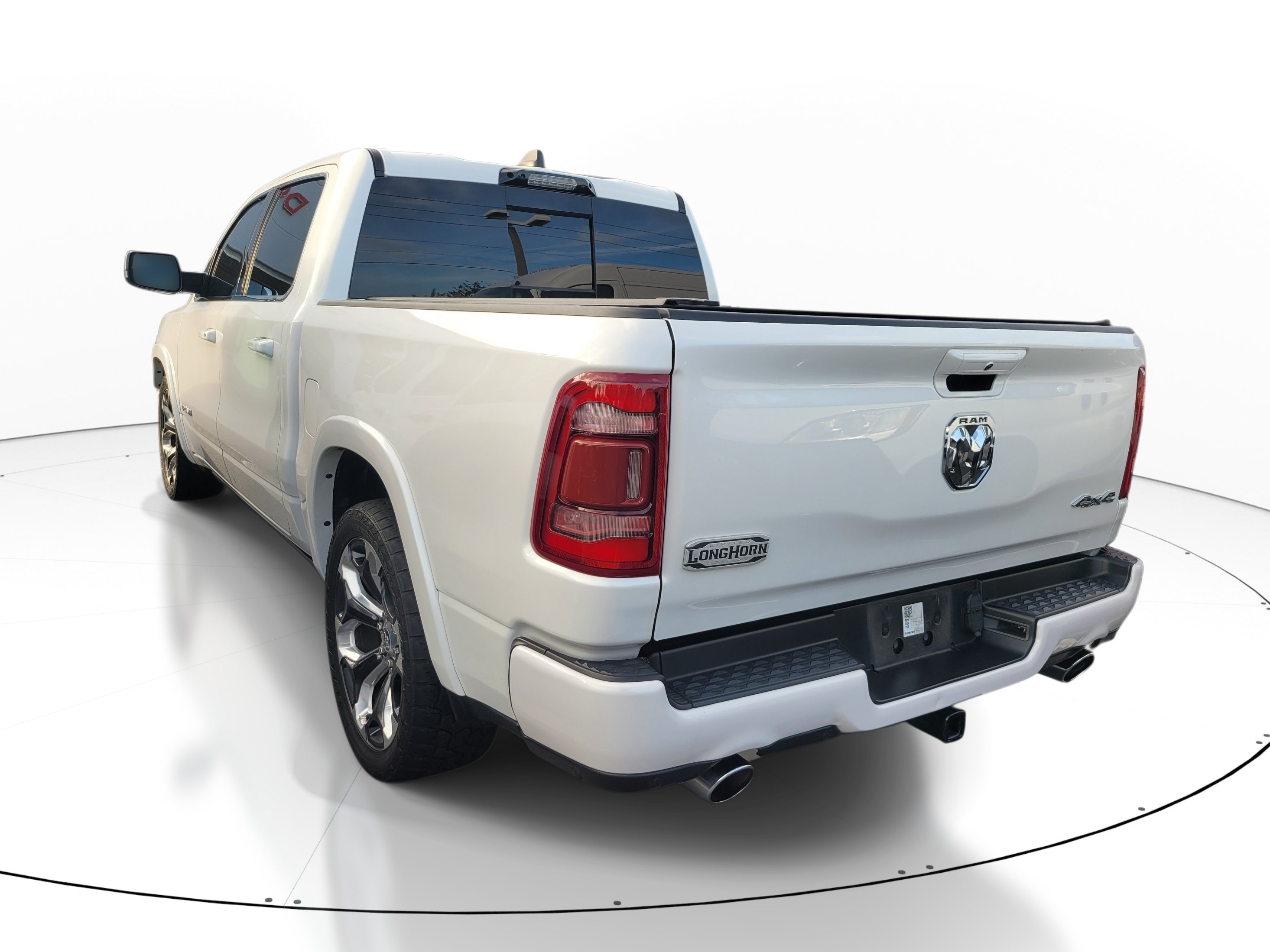 Used 2023 RAM 1500 Limited AWD/4WD image 6