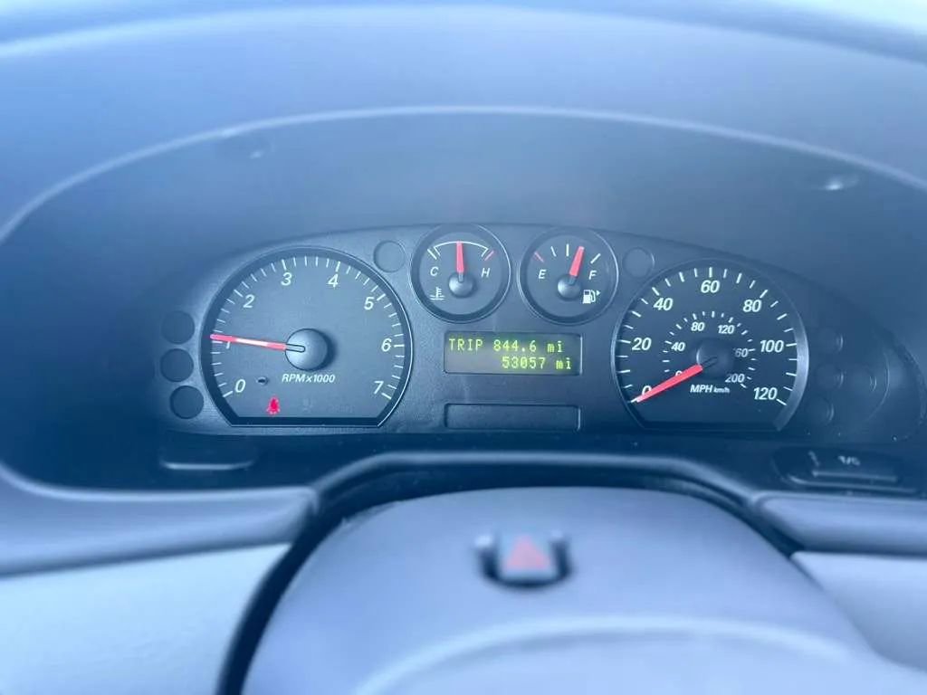 Used 2005 Ford Taurus SE FWD image 15