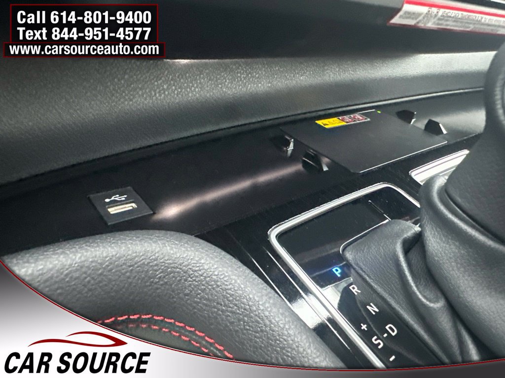 Used 2026 Toyota Sienna XSE FWD image 13