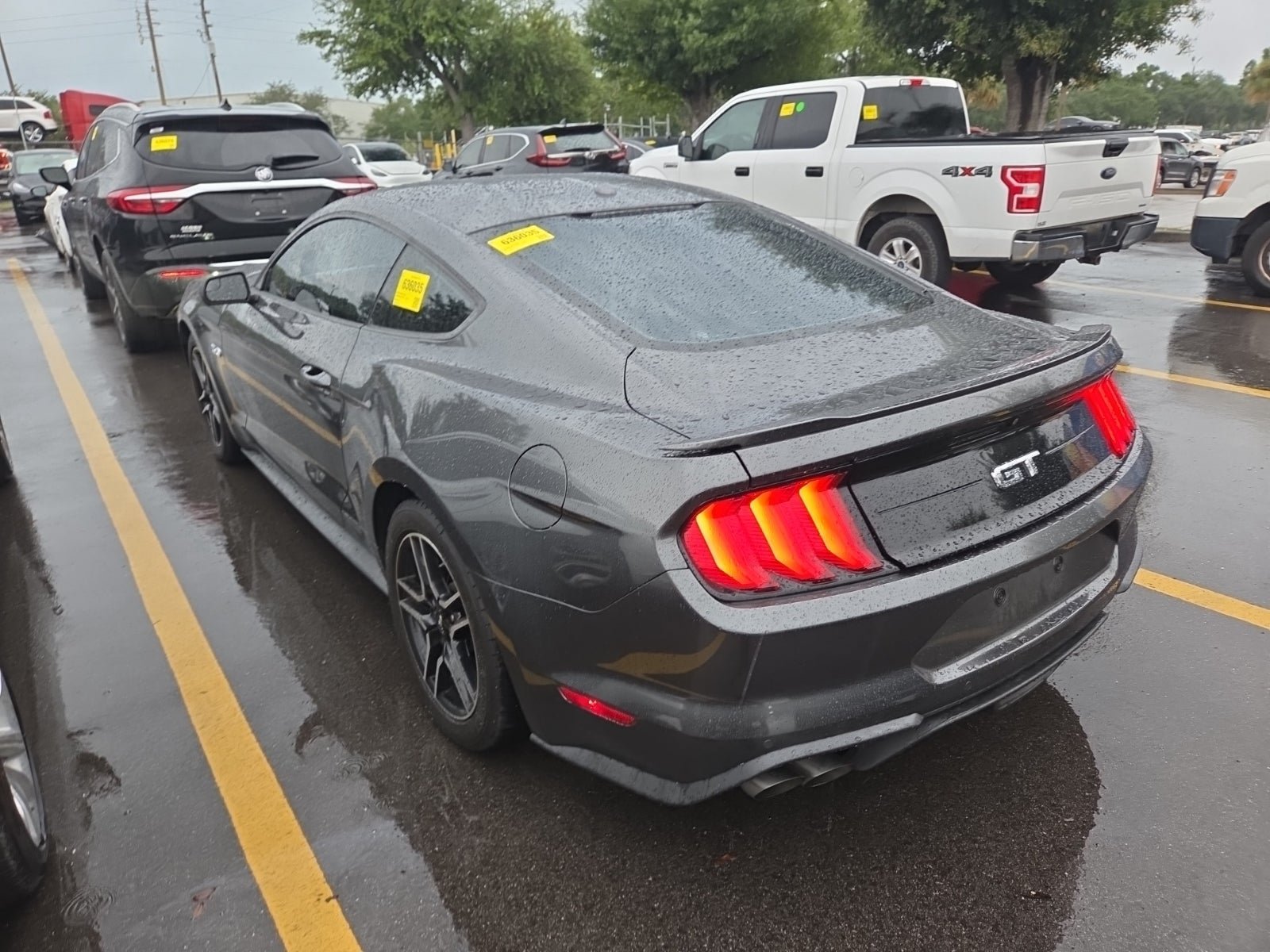 Used 2019 Ford Mustang GT RWD image 6