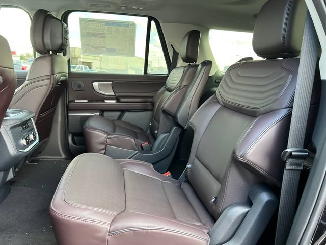 New 2026 Ford Expedition Max Platinum w/ Platinum Ultimate Package AWD/4WD image 5