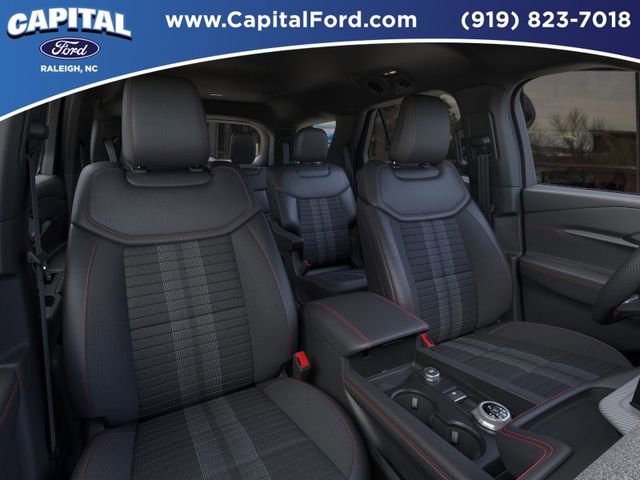 New 2026 Ford Explorer ST-Line w/ ST-Line Street Pack image 10