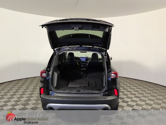 Used 2024 Ford Escape Platinum image 13