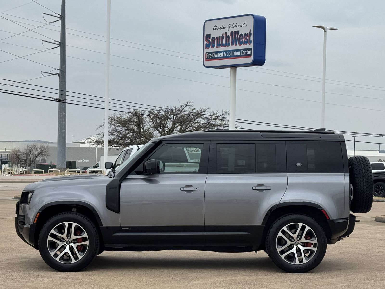 Used 2022 Land Rover Defender 110 X image 7