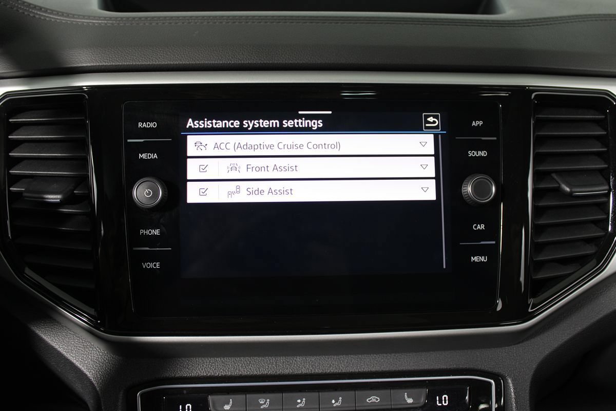 Used 2023 Volkswagen Atlas SE w/ Panoramic Sunroof Package FWD image 23