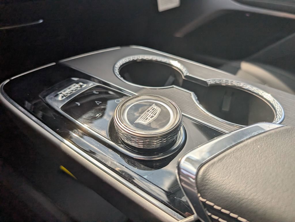 Used 2025 Cadillac Lyriq Luxury w/ LPO, Floor Liner Package image 23