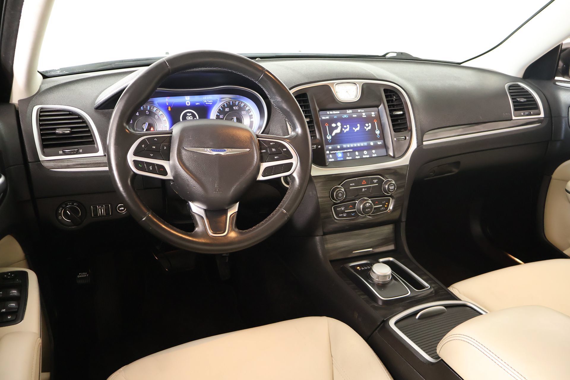 Used 2021 Chrysler 300 Touring w/ Sport Appearance Package RWD image 2