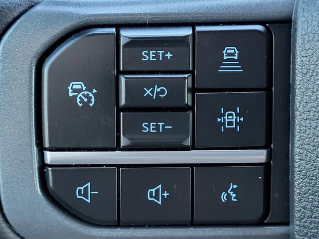 Used 2025 Ford F150 Lariat w/ Equipment Group 502A High AWD/4WD image 16