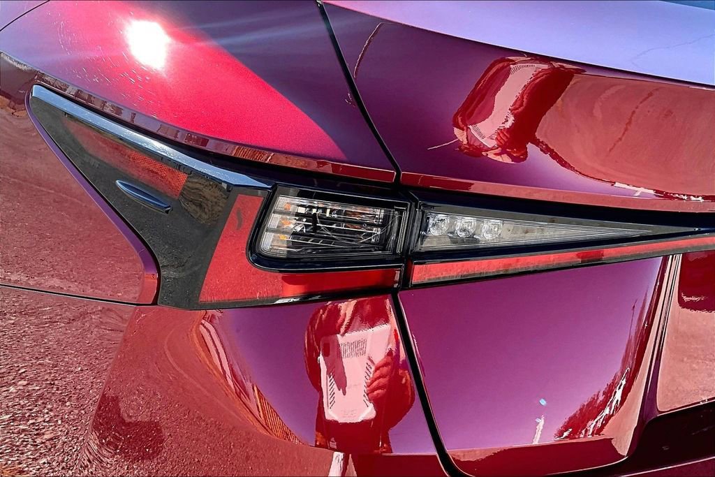 Used 2025 Lexus IS 300 w/ Comfort Package image 41