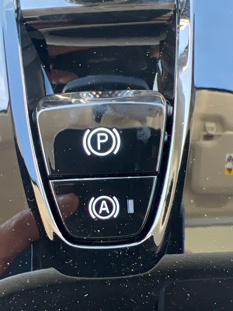 New 2026 Volvo XC90 T8 Ultra w/ Lounge Package AWD/4WD image 17