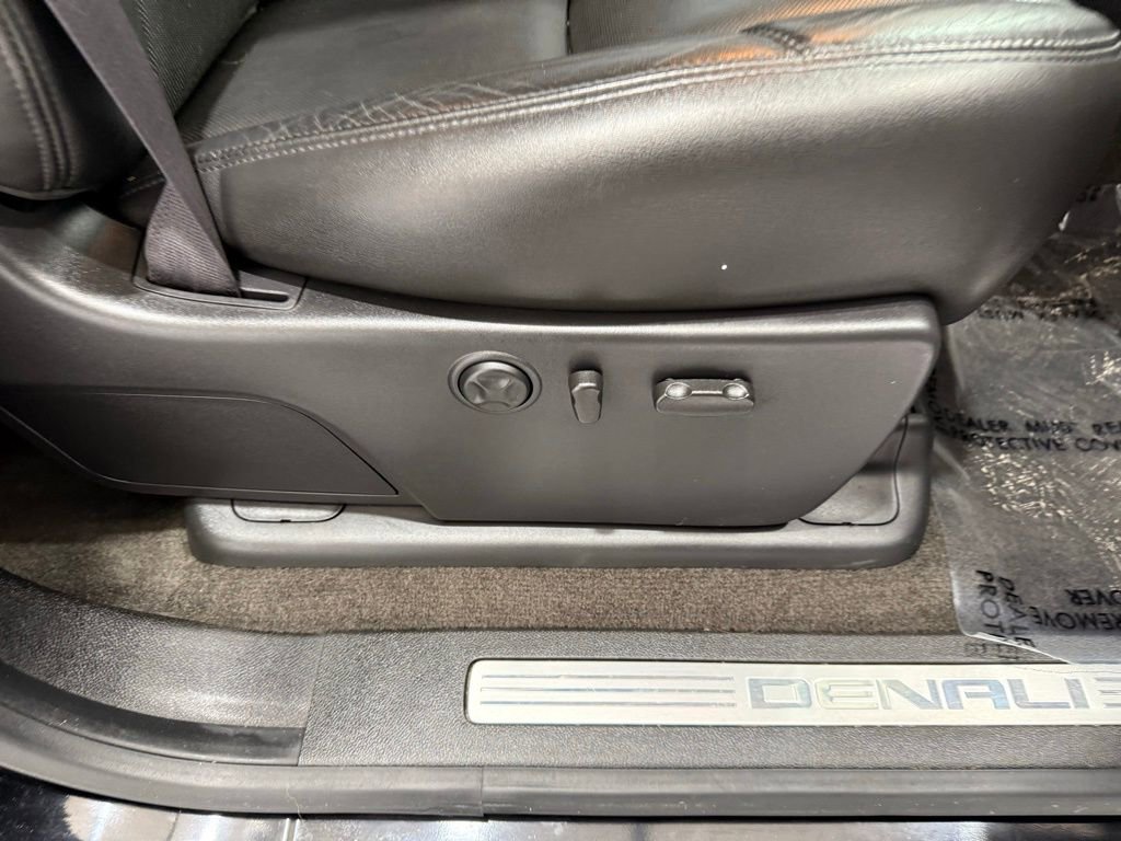 Used 2013 GMC Sierra 3500 Denali w/ Suspension Package, Off-Road image 21