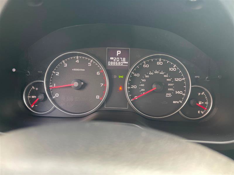 Used 2014 Subaru Legacy 2.5i Premium AWD/4WD image 23