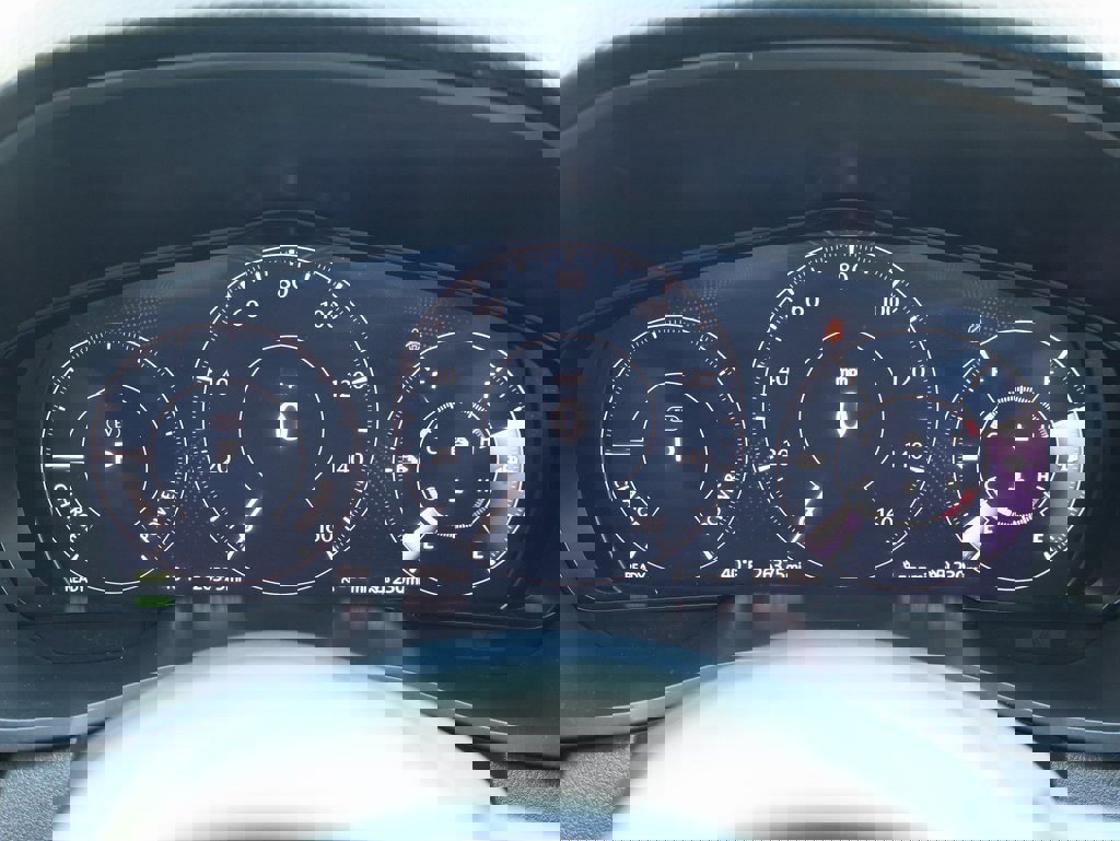 Used 2024 MAZDA CX-90 Plug-In Hybrid w/ Preferred image 32