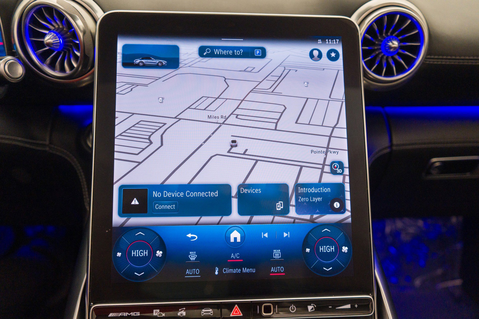 Used 2025 Mercedes-Benz SL 63 AMG S e Performance 4MATIC image 17