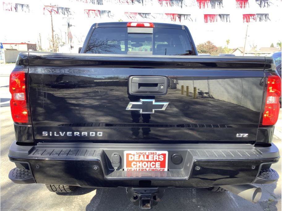 Used 2016 Chevrolet Silverado 2500 LTZ w/ Duramax Plus Package AWD/4WD image 6