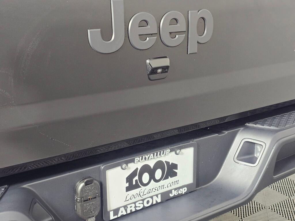 New 2026 Jeep Gladiator Willys image 12