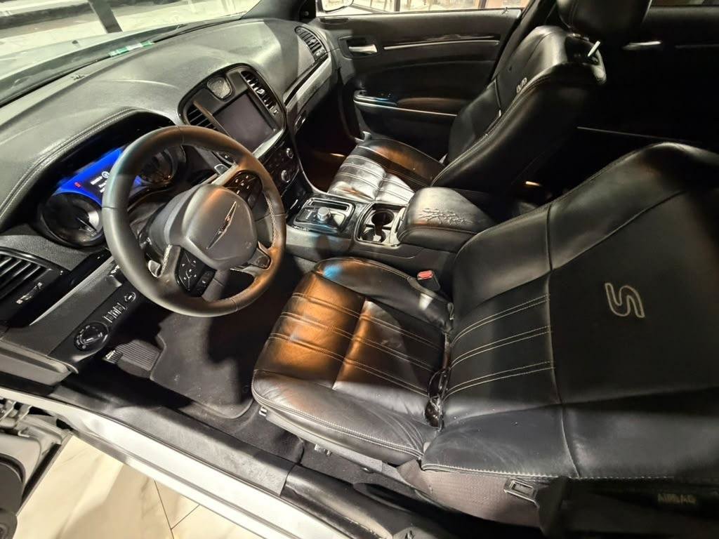 Used 2023 Chrysler 300 S RWD image 17