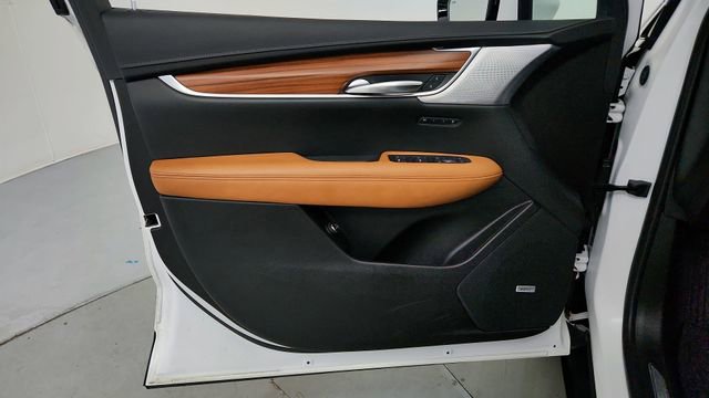 Certified 2023 Cadillac XT5 Premium Luxury image 11