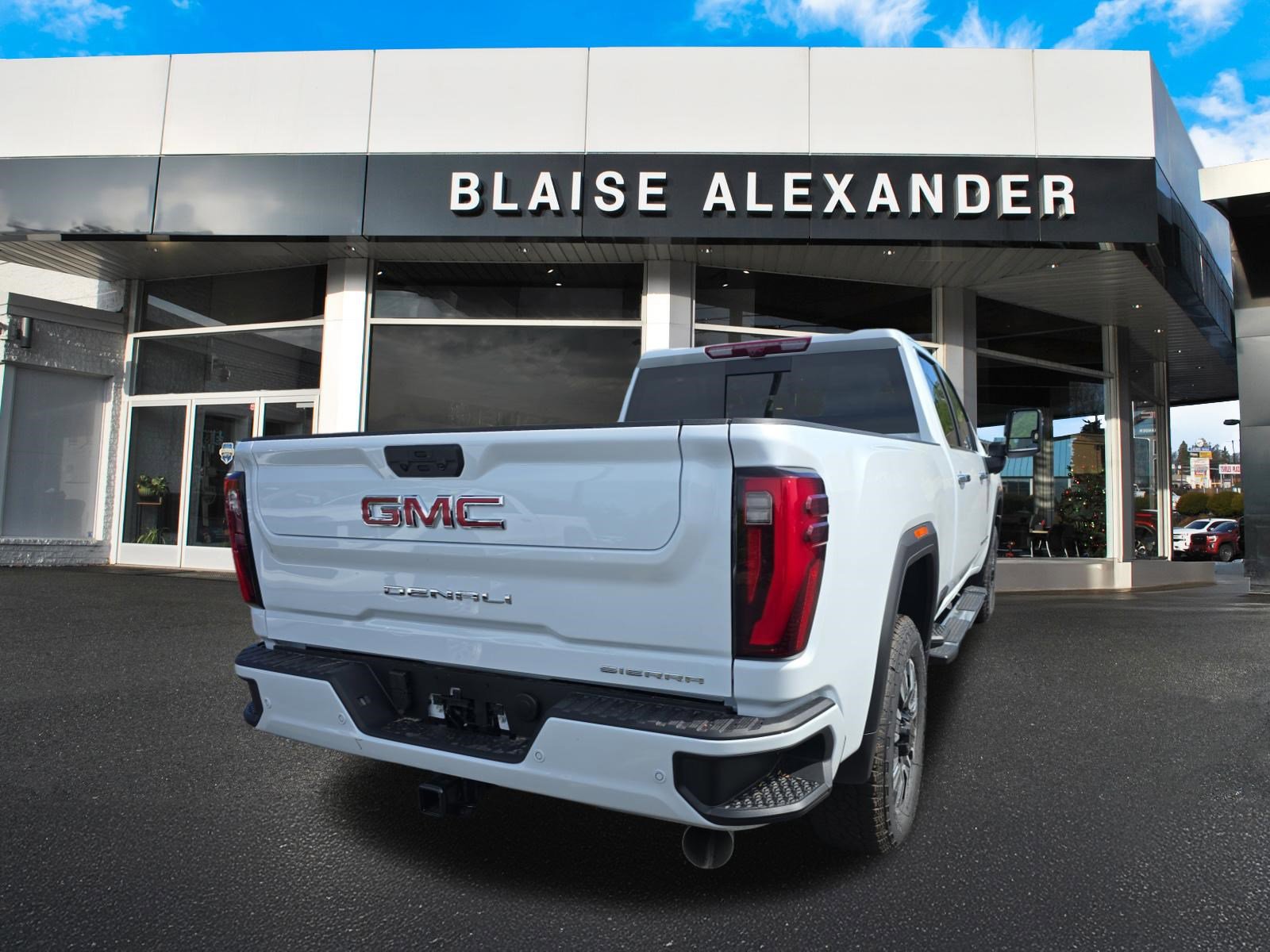 New 2026 GMC Sierra 2500 Denali w/ Technology Package AWD/4WD image 3