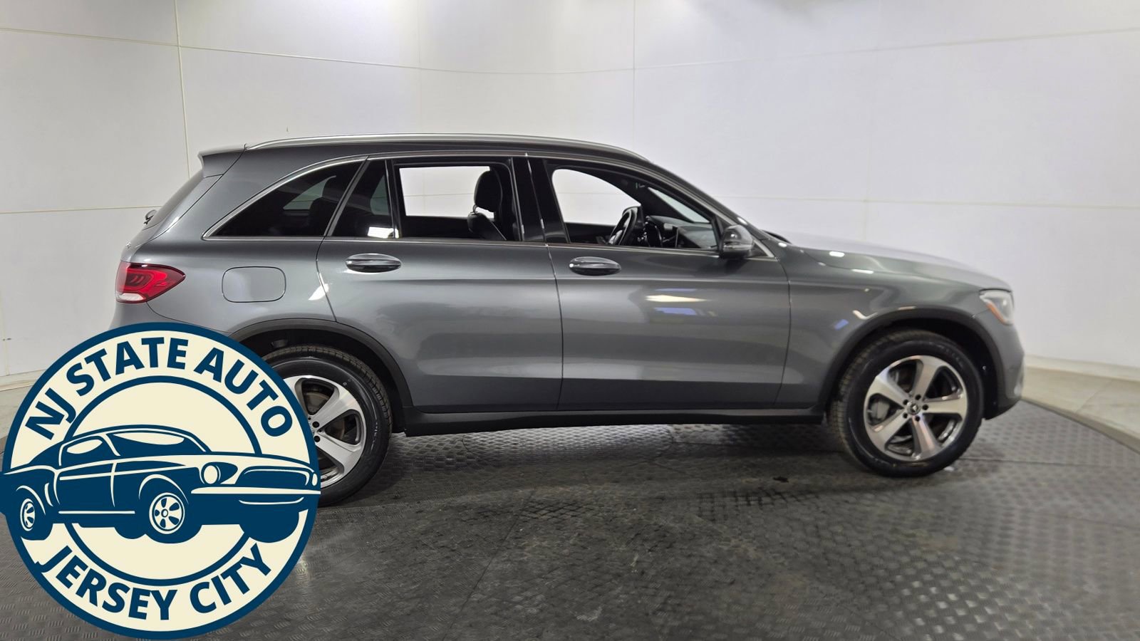 Used 2022 Mercedes-Benz GLC 300 4MATIC image 8